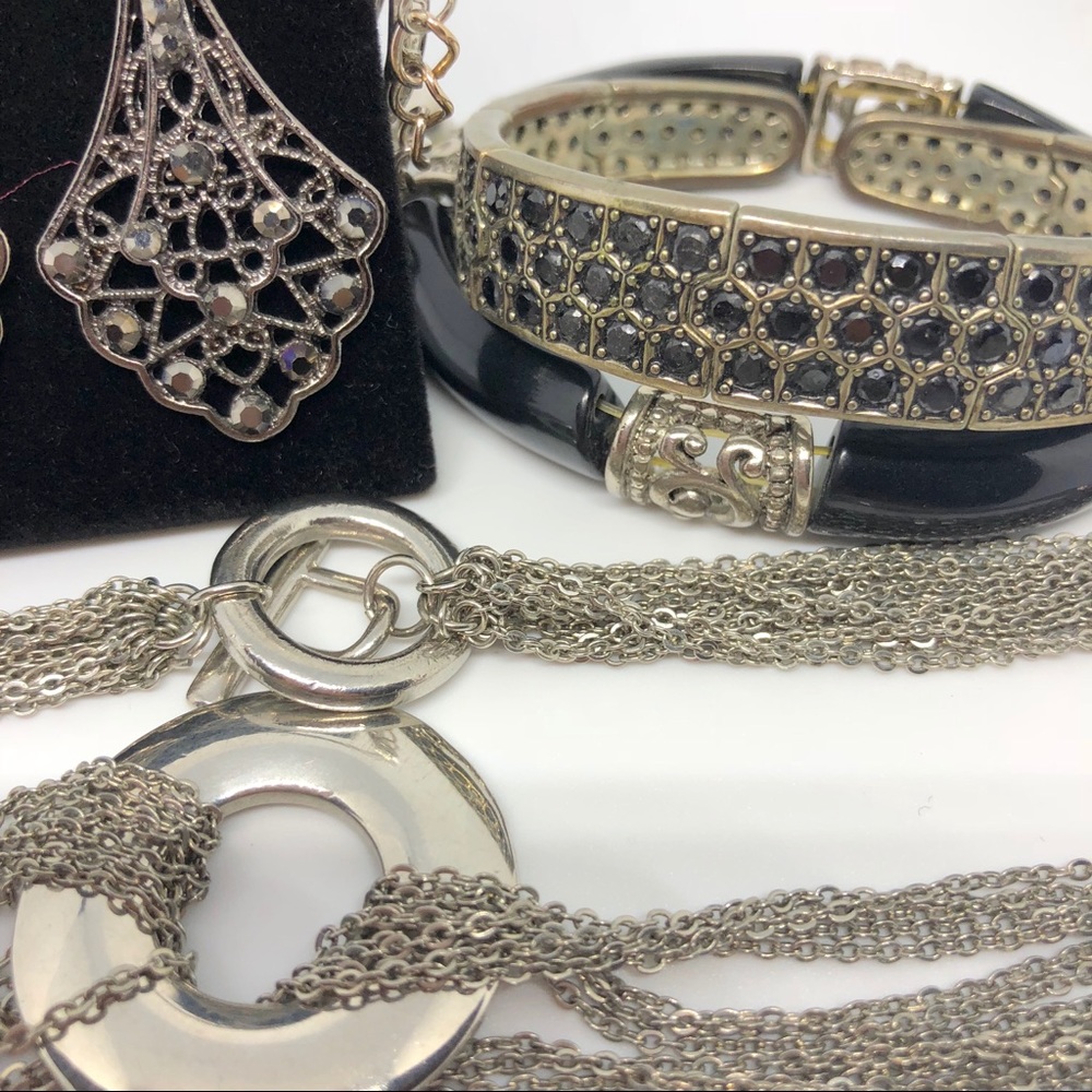 Vintage jewelry bundle